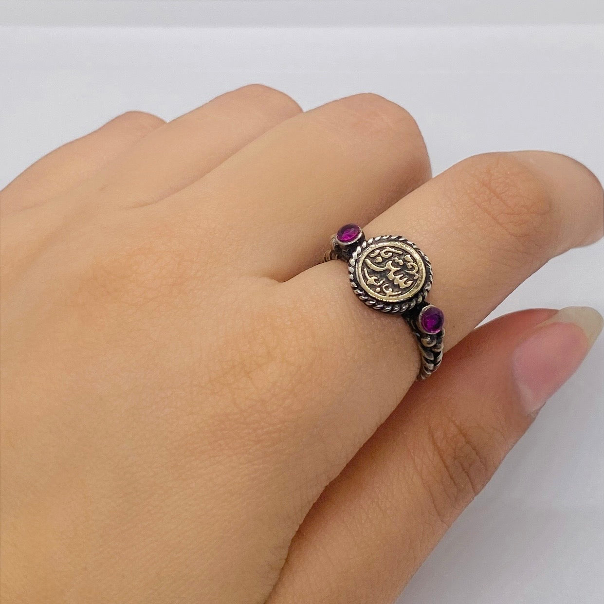 ARABIC RUBY RING (ستر)