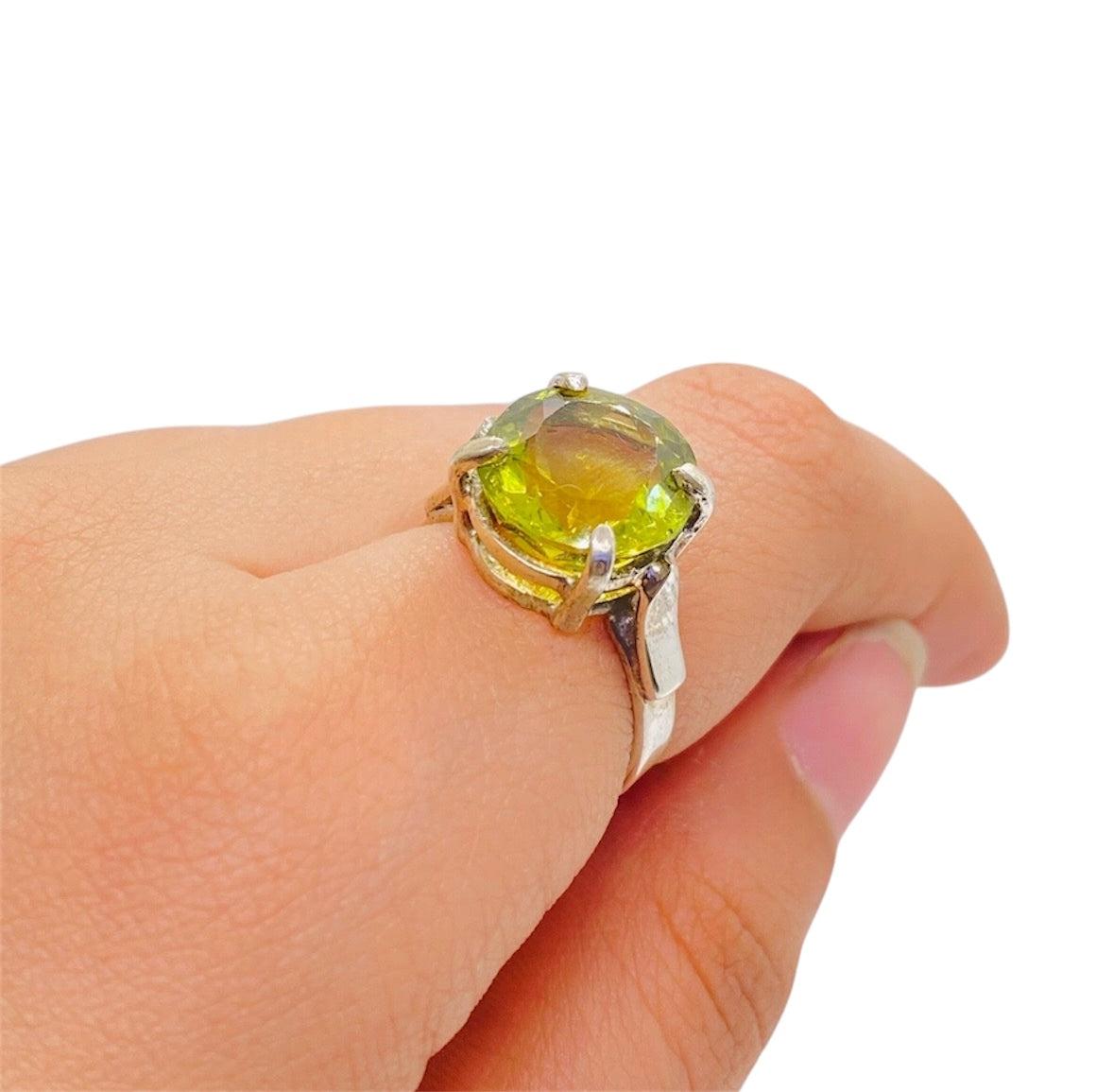 ARABIC PERIDOT RING