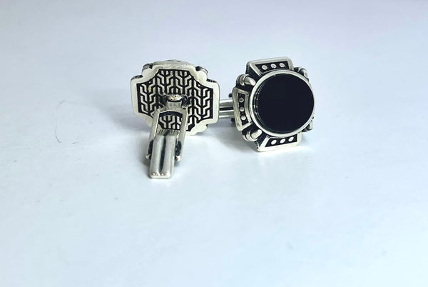 Cufflink