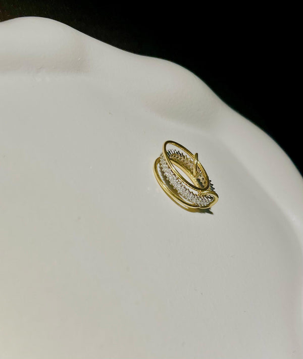 white zircone aurora ring