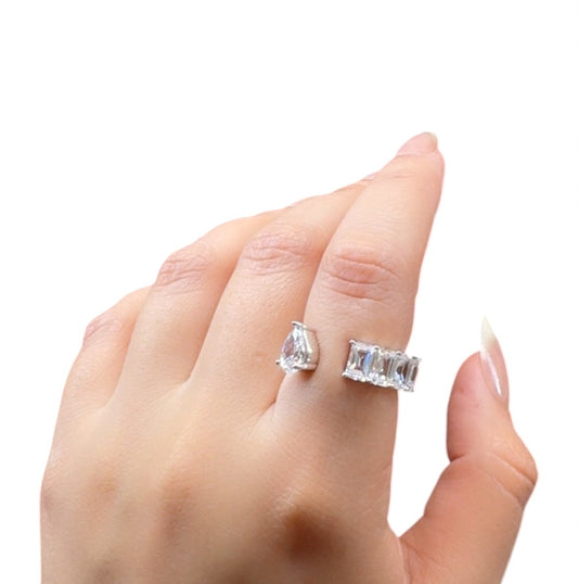 Zircon Ring