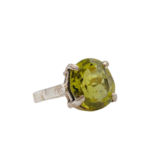 ARABIC PERIDOT RING