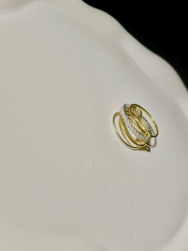 white zircone aurora ring