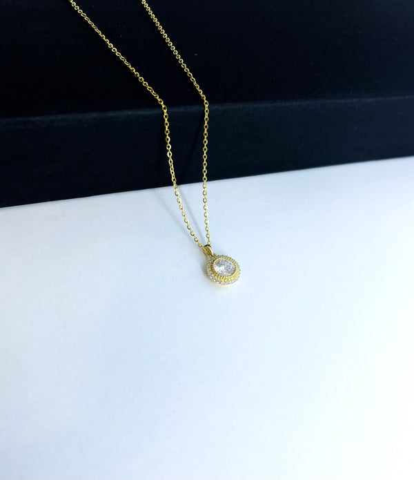 round zircon necklace