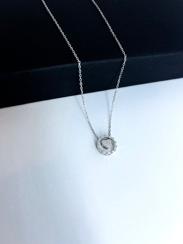 Swaroviski heart shape necklace