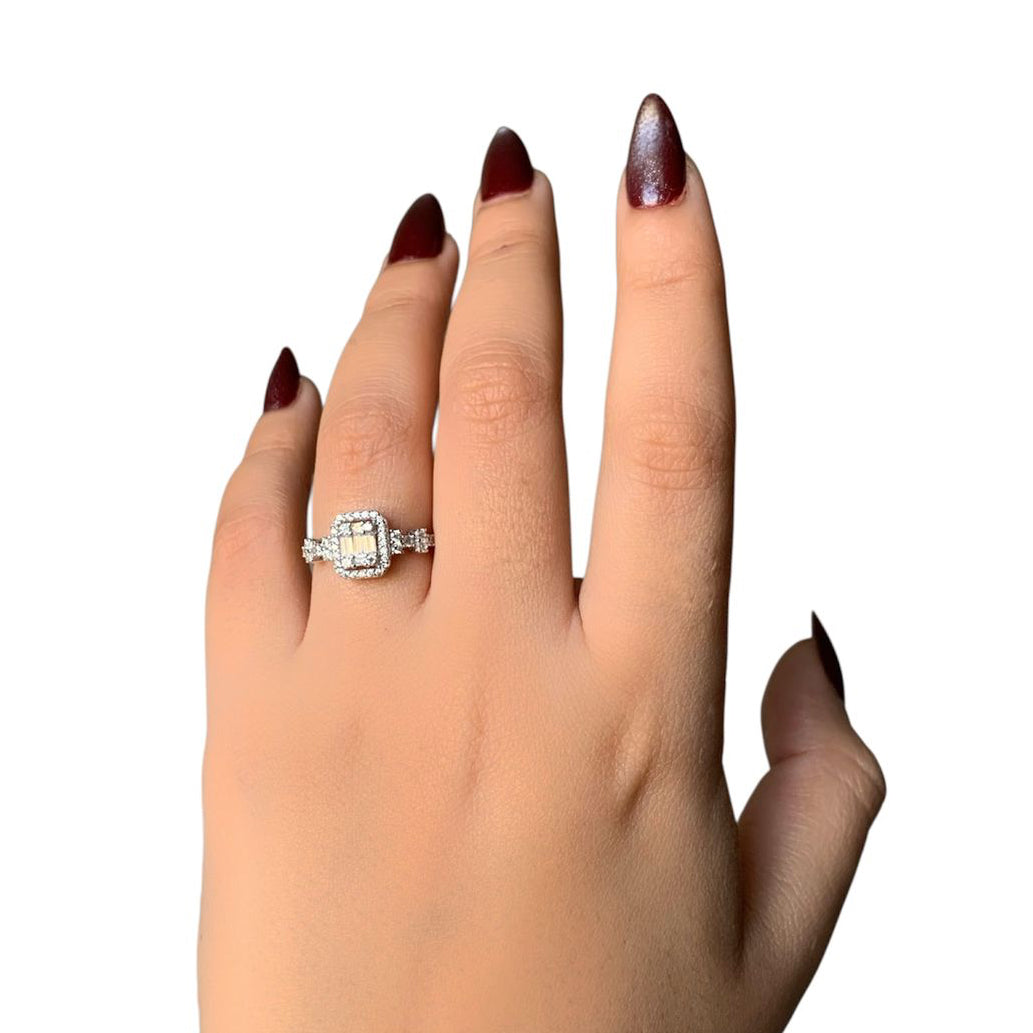 Zircon Ring
