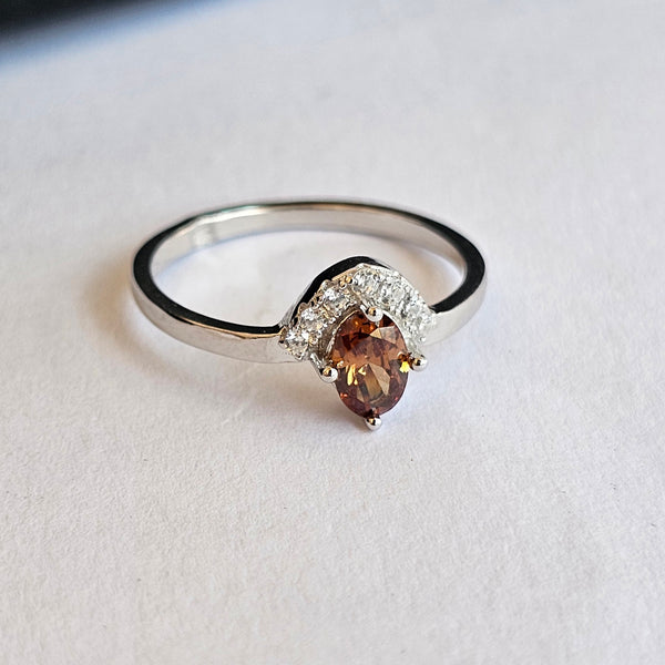 Cassiterite stone ring