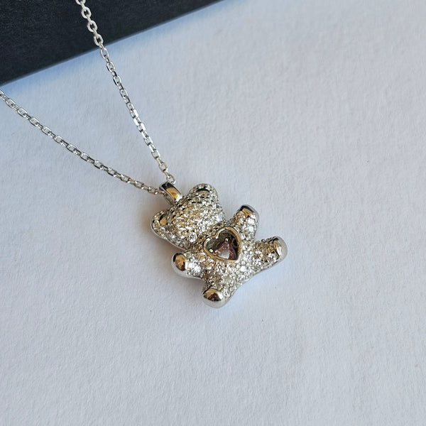 Teddy bear necklace