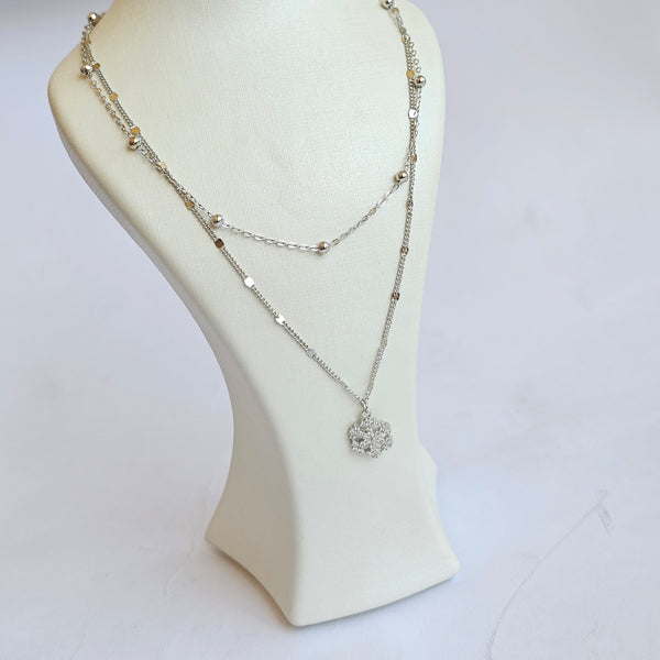 Snowflake necklace